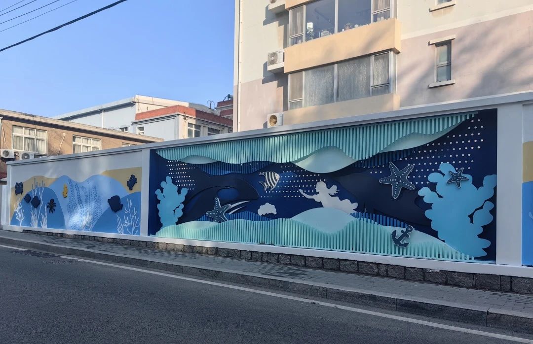 青島市城市更新和城市建設總指揮部對中建聯(lián)合市南區(qū)金湖路海洋特色街區(qū)項目開展觀摩(圖6)