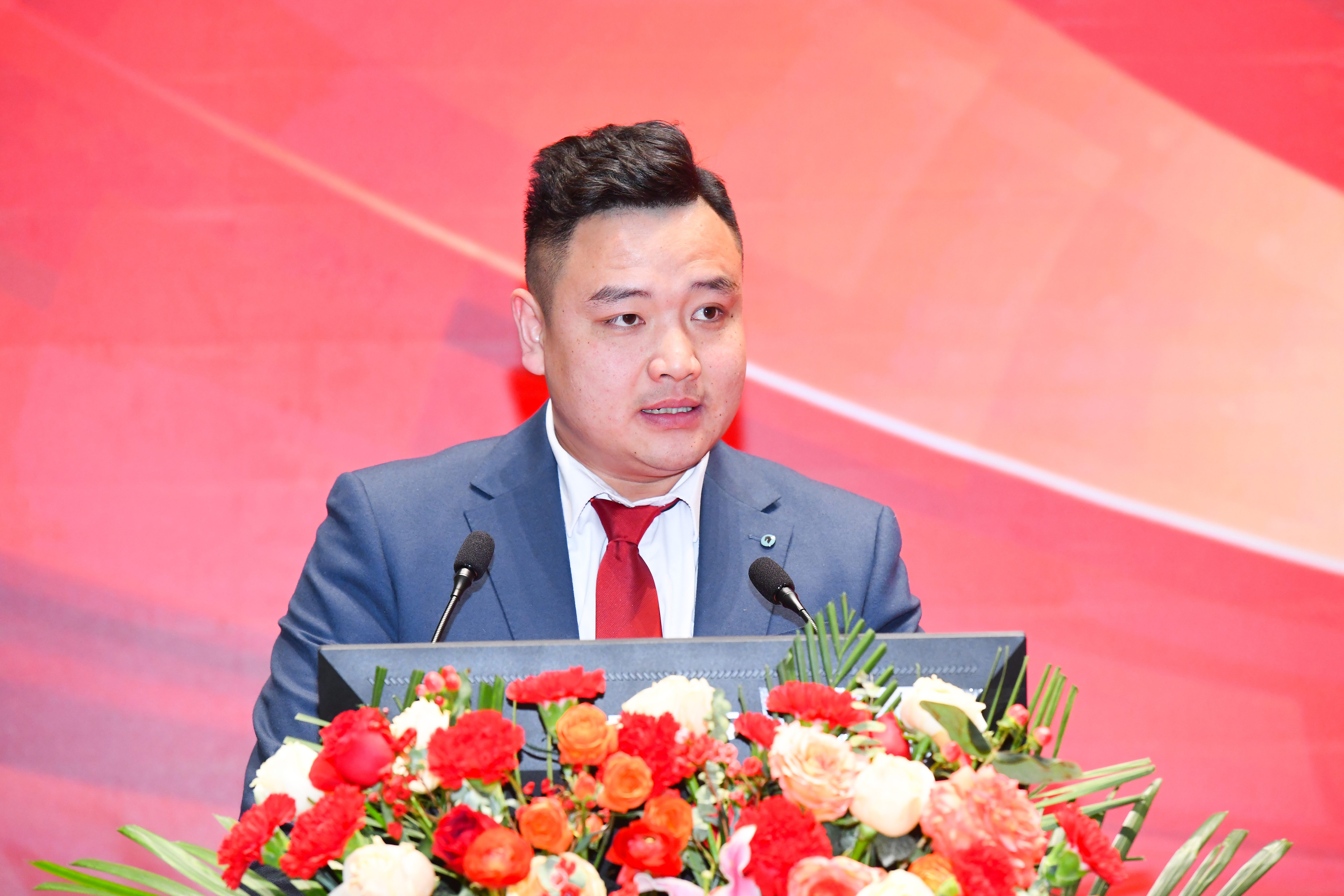 向陽(yáng)而生，破局進(jìn)取 | 中建聯(lián)合2023年度總結(jié)表彰暨2024年迎新大會(huì)勝利召開(圖38)